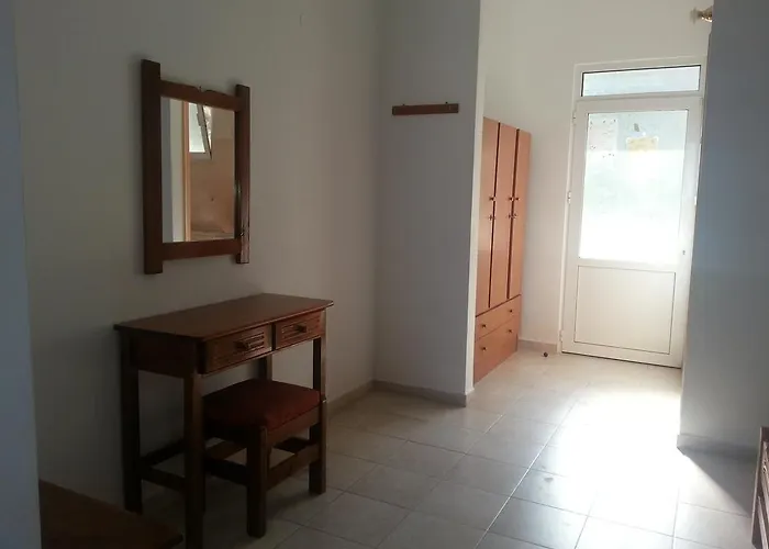 Antouan Matina 아파트