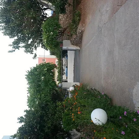 Antouan Matina Apartment