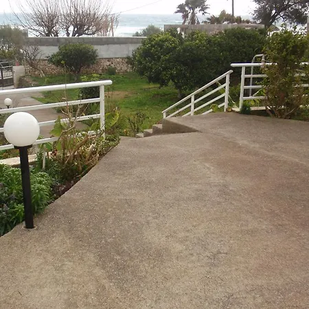 Antouan Matina Appartement *