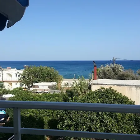 Apartment Antouan Matina *