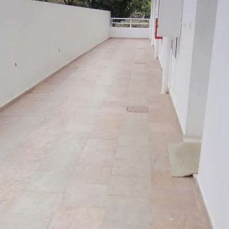 公寓 昂特昂玛缇纳公寓