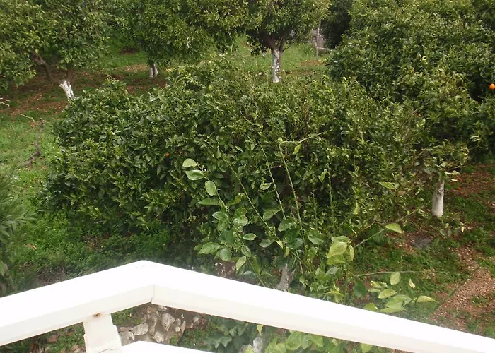 Апартаменты Antouan Matina *