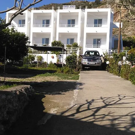 Lejlighed Antouan Matina